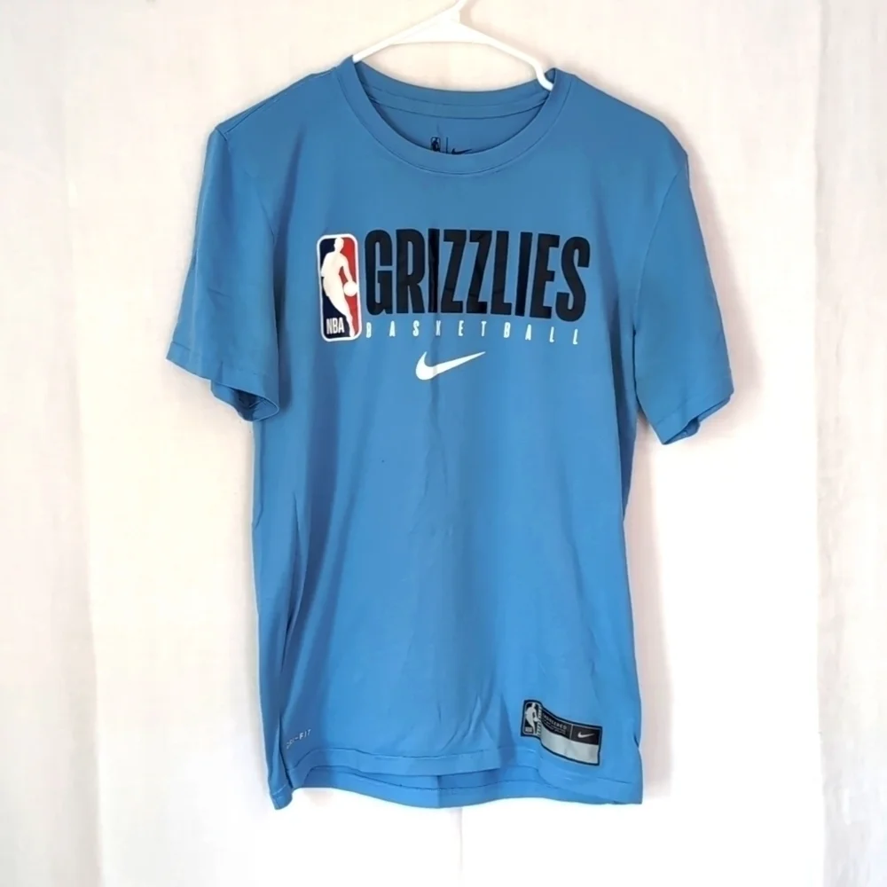 Nike NBA Grizzlies Light Blue Tee Size Small